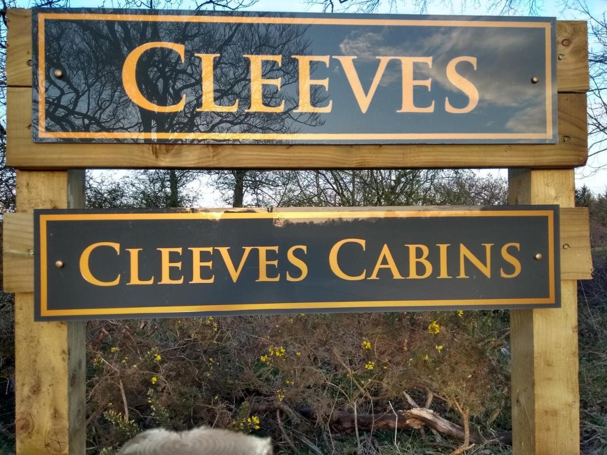 Cleeves Cabins Ailsa Luxury Lodge With Hot Tub Dalry  Exteriér fotografie